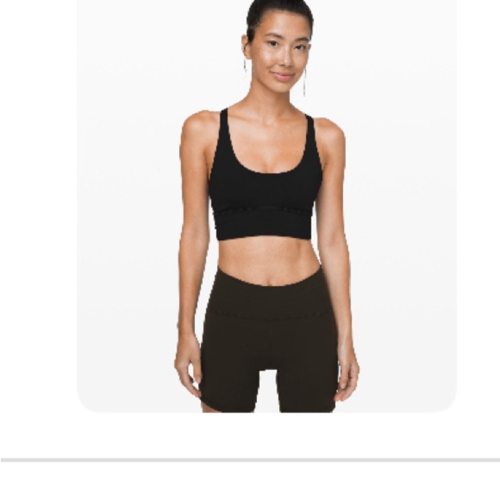 Lululemon free to be moved bra
